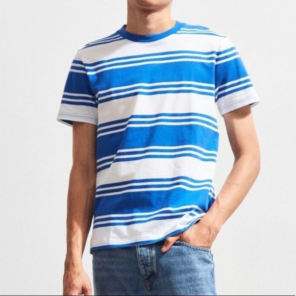 Urban Outfitters Crepe Striped Tee - Picture 6 of 8